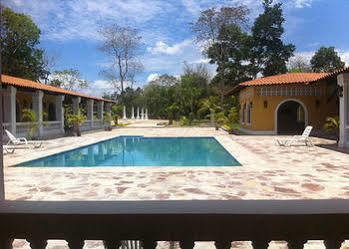 Hotel Puerto Palmeras Tarapoto Resort Extérieur photo